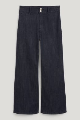 Wide leg jeans - high waist