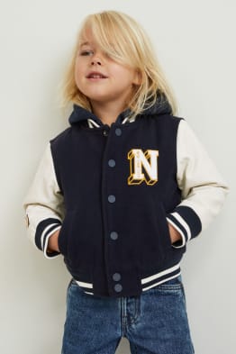 Veste à capuche