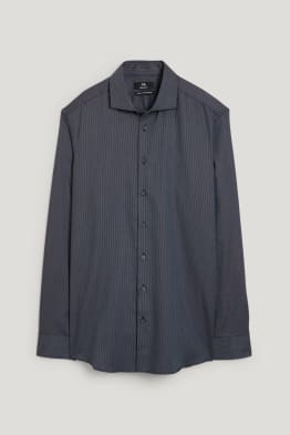 Camisa de oficina - regular fit - cutaway - no necesita planchado