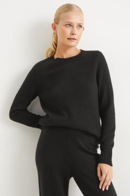 Sweter z linii basic