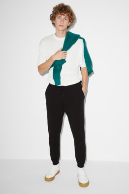 Knitted trousers
