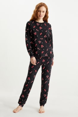 Pyjama voor de kerst - met patroon