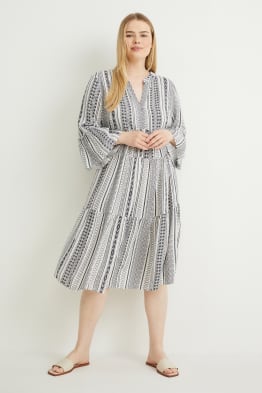 Robe - à motif