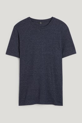 Acquistare Essentials C A a prezzi convenienti Shop Online C A