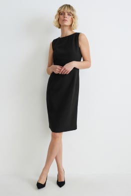 Robe fourreau