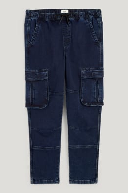 Carrot fit cheap jeans significato