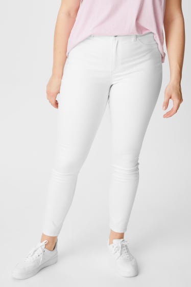 Femmes grandes tailles - CLOCKHOUSE - super skinny jean - blanc