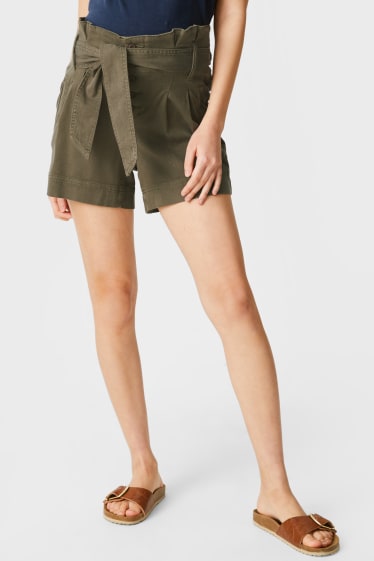 Women - Maternity shorts - green