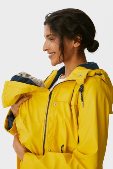 Femmes - Veste de pluie de grossesse à capuche avec empiècement porte-bébé - doublée - jaune
