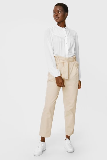 Mujer - Pantalón paperbag - tapered fit - crema