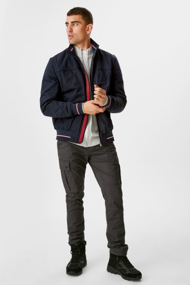 Pánské - Blouson s odnímatelnými rukávy - z recyklovaného materiálu - tmavomodrá