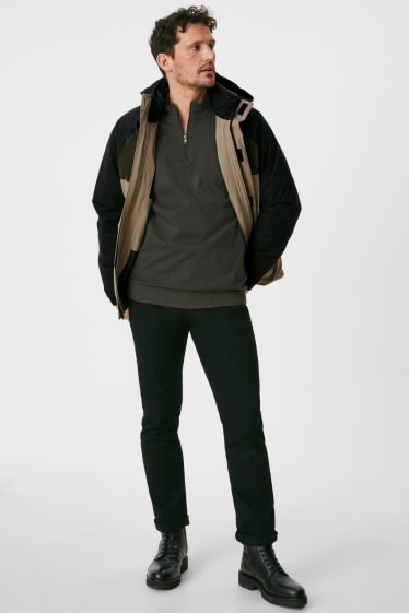 Pánské - Funkční bunda s kapucí - z recyklovaného materiálu - khaki