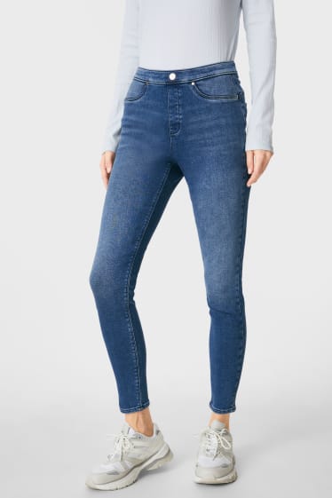 Kobiety - Jegging jeans - jegginsy ocieplane - efekt push-up - dżins-niebieski
