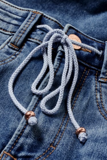 Dona - Bermudes texanes - mid waist - jog denim - texà blau
