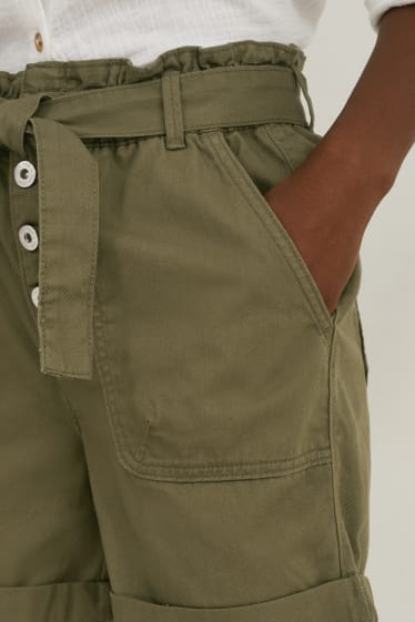 Mujer - Shorts - mid waist - verde oscuro