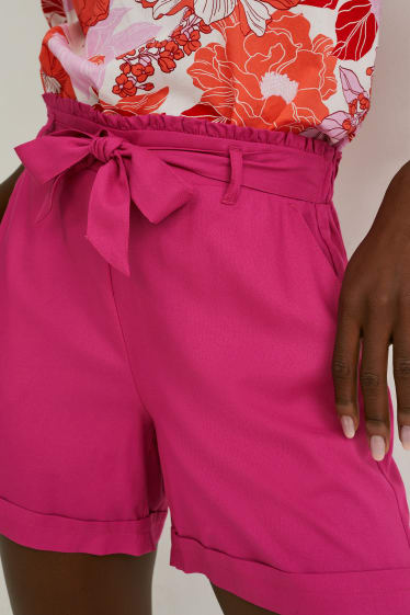 Damen - Shorts - Mid Waist - pink