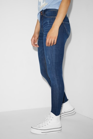 Clockhouse nena - CLOCKHOUSE - skinny jeans - mid waist - efecte push-up - texà blau