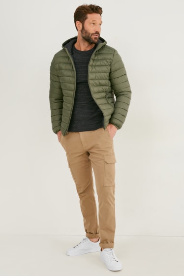 Herren - Steppjacke mit Kapuze - dunkelgrün