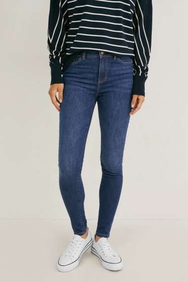 Femei - Skinny jeans - talie medie - LYCRA® - denim-albastru