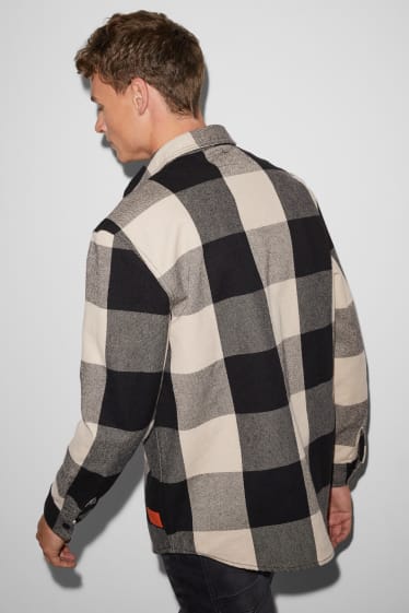 Clockhouse homme - CLOCKHOUSE - chemise - relaxed fit - col kent - à carreaux - noir / beige