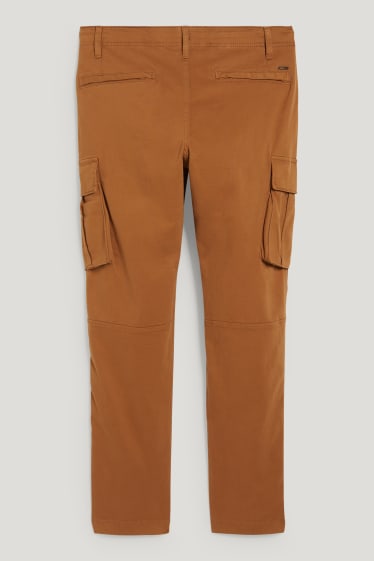Hombre - Pantalón cargo - tapered fit - Flex - LYCRA® - habano