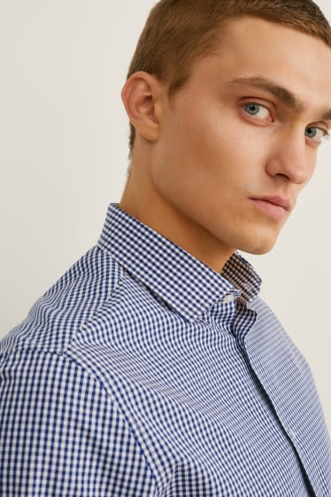 Hommes - Chemise de bureau - slim fit - col cutaway - facile à repasser - matière recyclée - bleu foncé / blanc
