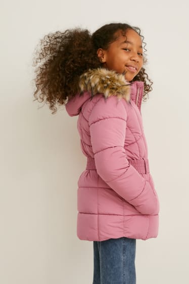 Bambine: - Giacca trapuntata con cappuccio, riporto di ecopelliccia e cintura - rosa scuro