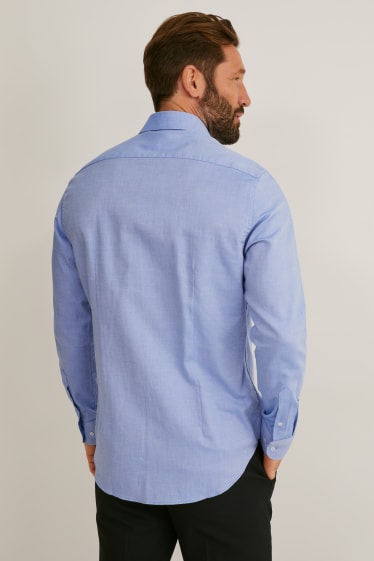 Hommes - Chemise de bureau - coupe slim - col kent - facile à repasser - bleu clair