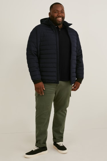 Herren XL - Steppjacke mit Kapuze - recycelt - schwarz