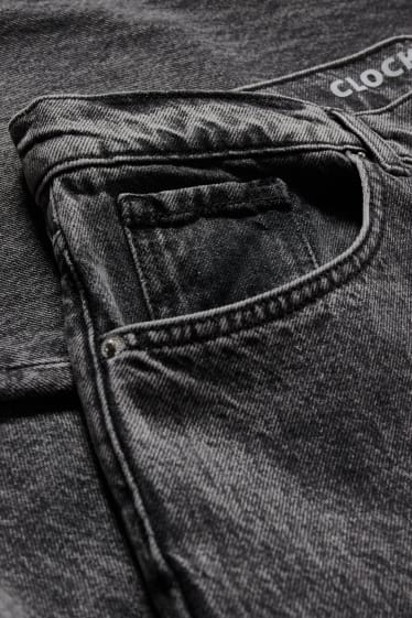 Clockhouse Boys - CLOCKHOUSE - Loose Fit Jeans - schwarz