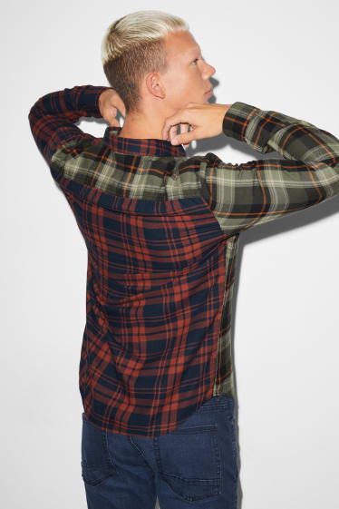 Clockhouse homme - CLOCKHOUSE - chemise - regular fit - col kent - à carreaux - marron / vert foncé