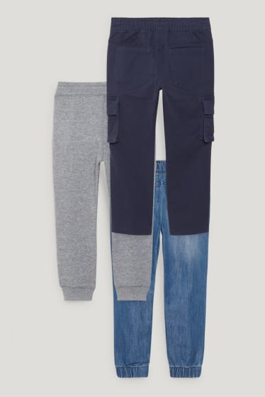 Batolata chlapci - Multipack 3 ks - džíny, cargo kalhoty a teplákové kalhoty - tmavomodrá