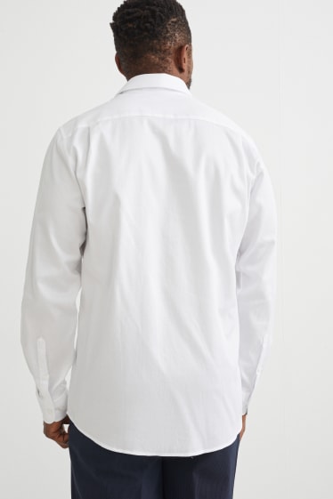 Herren - Businesshemd - Regular Fit - Cutaway - weiß