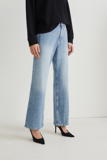 Femei - Relaxed jeans - talie înaltă - LYCRA® - denim-albastru deschis