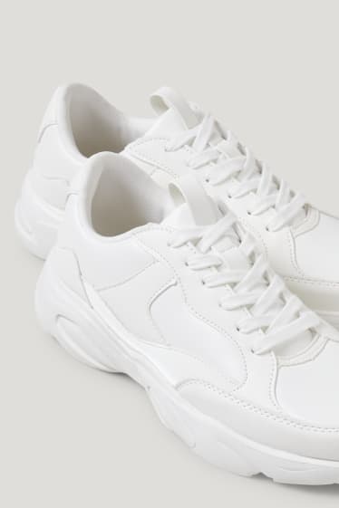 Femmes - Baskets - similicuir - blanc