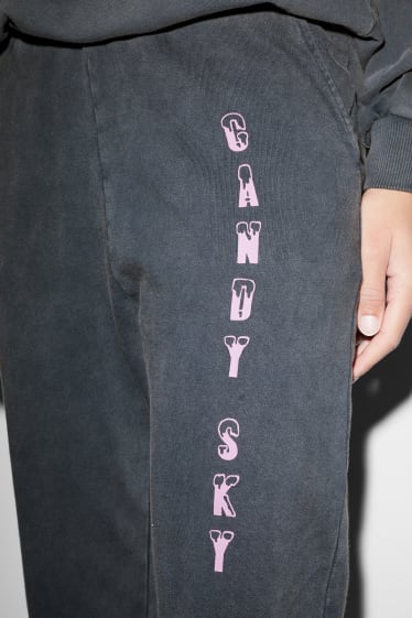 Exclu web - CLOCKHOUSE - pantalon de jogging - gris foncé