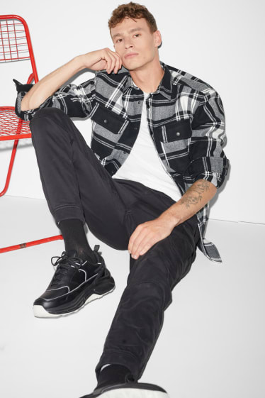 Clockhouse homme - CLOCKHOUSE - chemise - coupe relax - col kent - à carreaux - blanc / noir