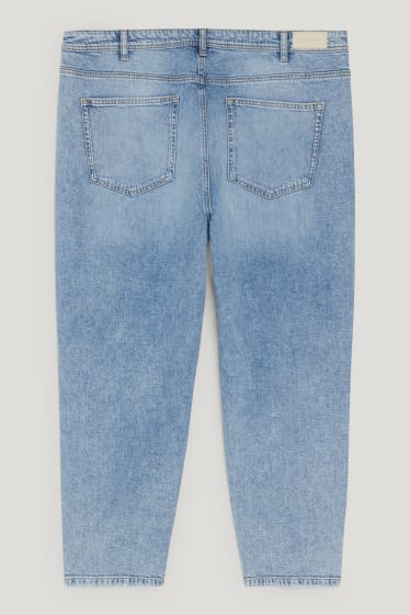 Femmes grandes tailles - CLOCKHOUSE - mom jean - high waist - jean bleu clair