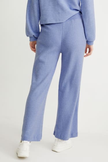 Femei - Pantaloni tricotați - regular fit - albastru deschis