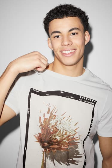 Clockhouse Boys - T-shirt - kremowobiały