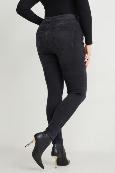 Damen - Curvy Jeans - High Waist - Skinny Fit - LYCRA® - schwarz