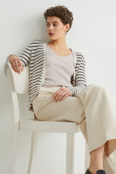Femmes - Haut en maille - beige clair
