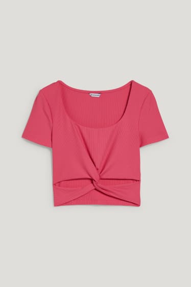Online exclusive - CLOCKHOUSE - cropped T-shirt - pink