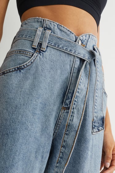 Damen - Mom Jeans - High Waist - jeans-hellblau