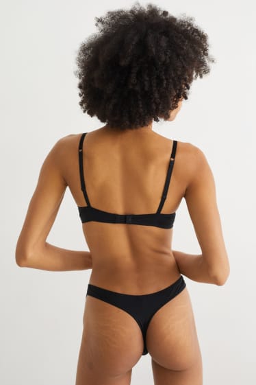 Femmes - Soutien-gorge à armature - DEMI - ampliforme - LYCRA® - noir