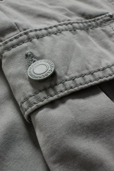Clockhouse Girls - CLOCKHOUSE - spodnie bojówki - wysoki stan - relaxed fit - jasnozielony