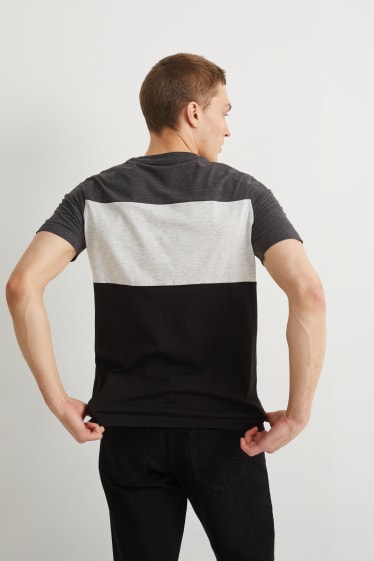 Bărbați - Tricou - gri închis
