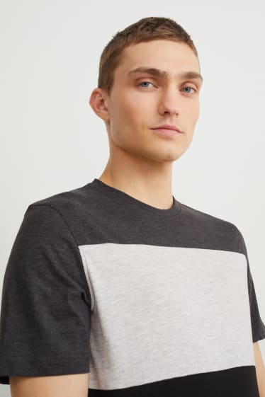 Bărbați - Tricou - gri închis