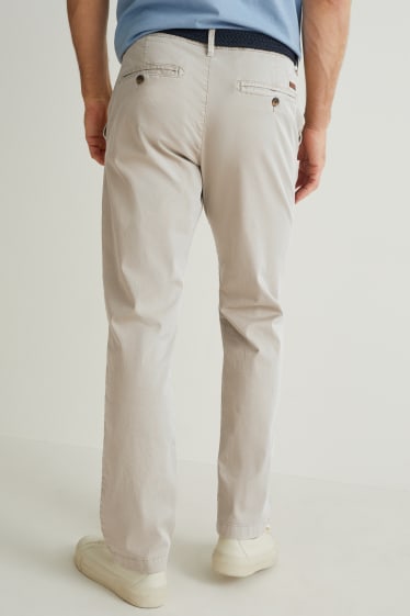 Mężczyźni - Spodnie chino z paskiem - Regular Fit - brązowoszary