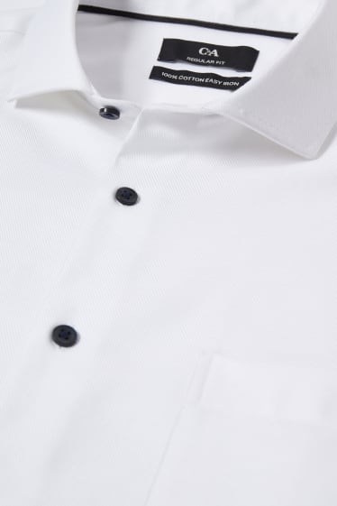 Herren - Businesshemd - Regular Fit - Cutaway - bügelleicht - cremeweiß